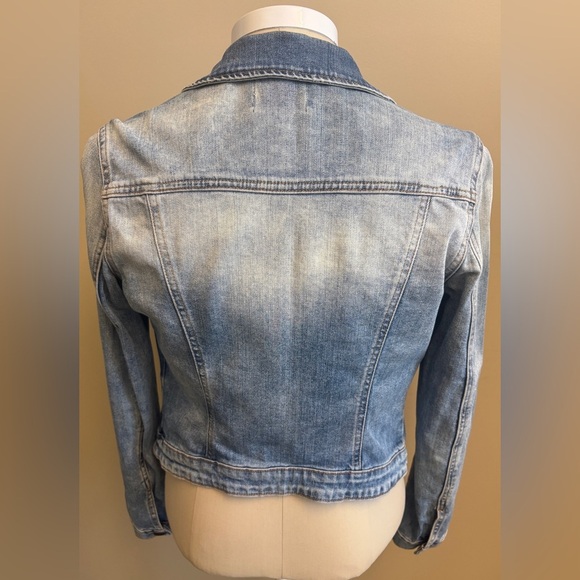 Zara Classic Button-Up Two Tone Blue Jean Denim Jacket women's size Medium - Picture 4 of 8